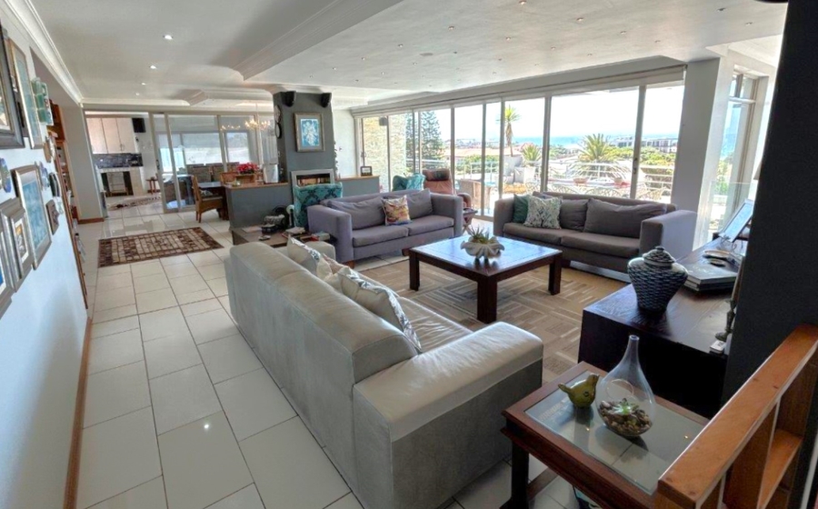 4 Bedroom Property for Sale in Jeffreys Bay Central Eastern Cape